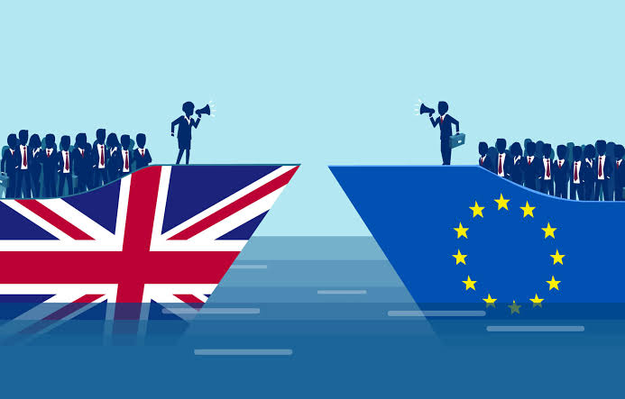 Brexit: France re-introduces visa for transit travellers to Britain