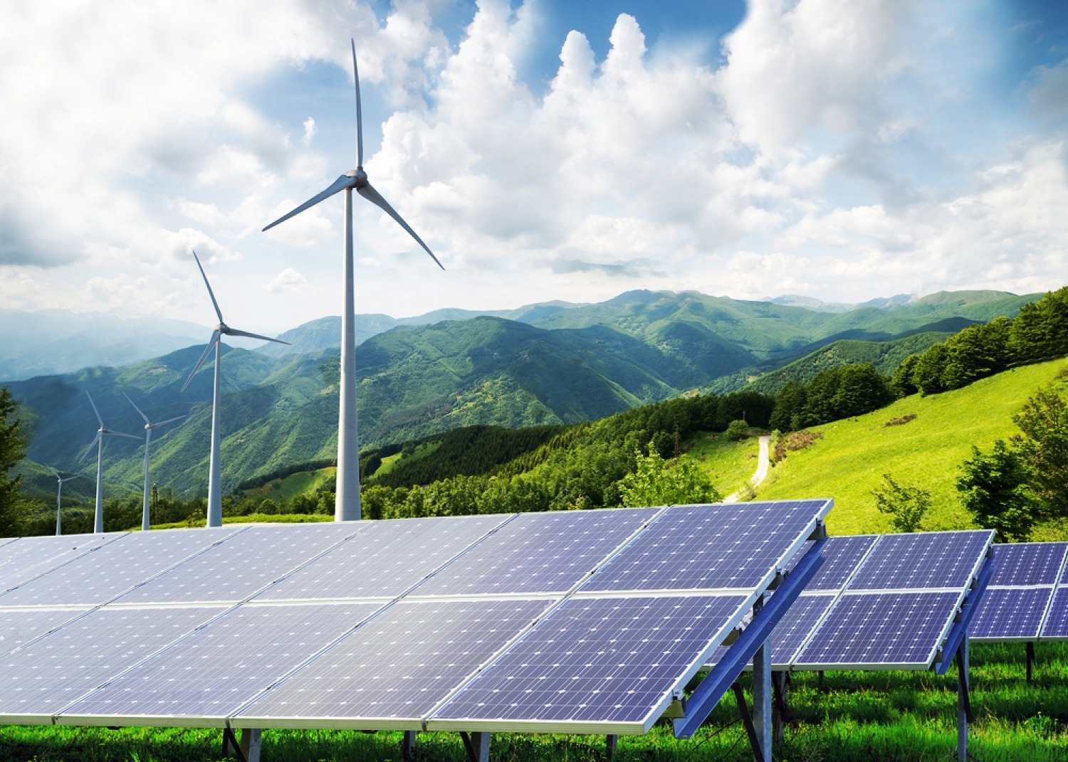 Powering Nigeria’s Future: The Green Energy Revolution Led by iPower 