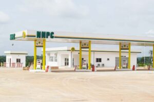 NNPCL raises petrol price to N960 amid Middle East tensions