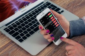 How Fintech Infrastructure powers the modern Trading Industry 