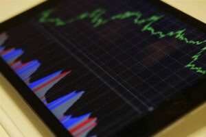 What are the biggest factors that impact the forex trading market? Here’s what you need to know 