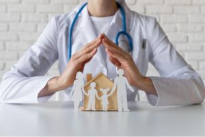 Family First: Why modern households are investing in comprehensive health insurance 