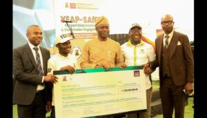 Oyo State, FCMB, Mastercard Foundation Disburse ₦1.5 billion to Youth Farmers