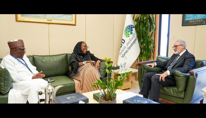 Aliko Dangote Foundation forges partnership with Islamic Development Bank.
