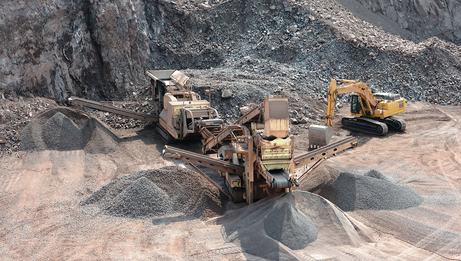 Mining can compete with oil money, only if these issues are solved