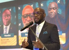 FG urged to cut aviation charges as high costs keep airfares out of reach